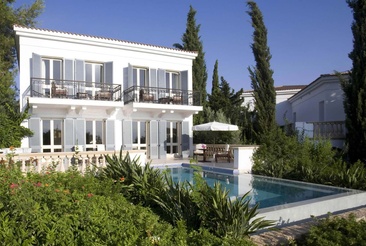 Anassa Hotel