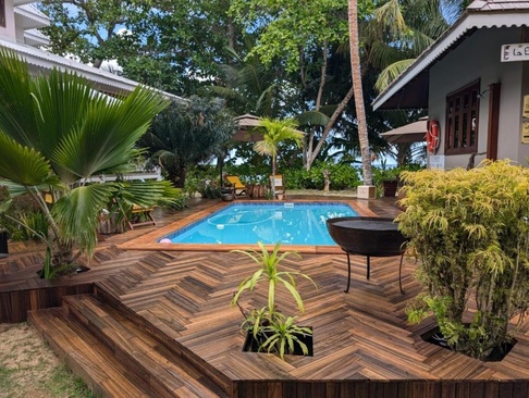 La Belle Tortue Lodge & Restaurant