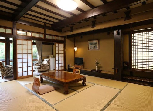 Momijiya Bekkan Kawa No Iori Ryokan