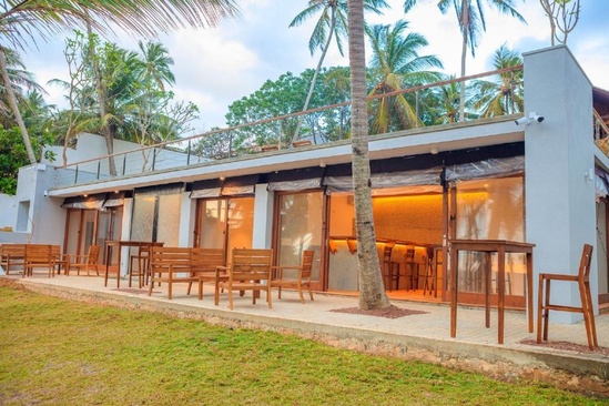 R Degrees Luxury Boutique Hotel