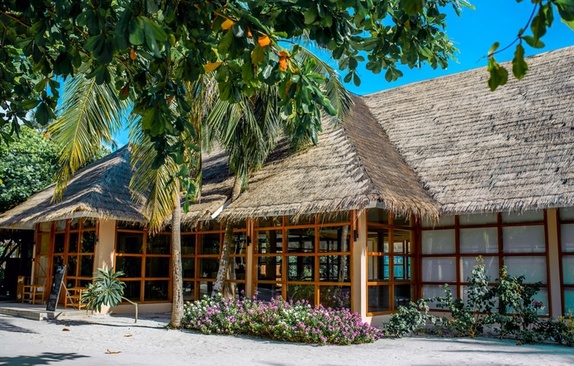 Kudafushi Resort & Spa