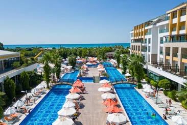 Port Nature Luxery Resort And Spa