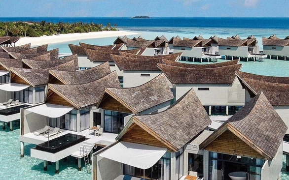 Movenpick Resort Kuredhivaru Maldives