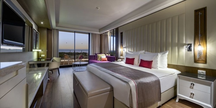 Trendy Lara Hotel