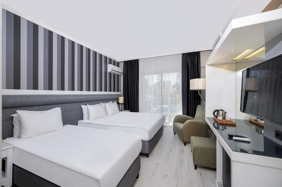 Dedeman Kemer Resort