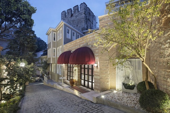 Hagia Sofia Mansions Istanbul, Curio Collection By Hilton