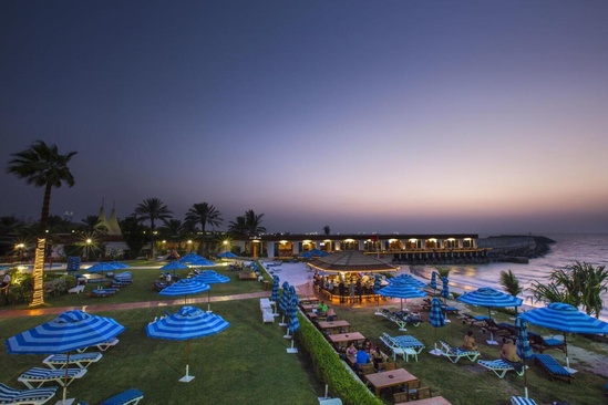 Dubai Marine Beach Resort & Spa