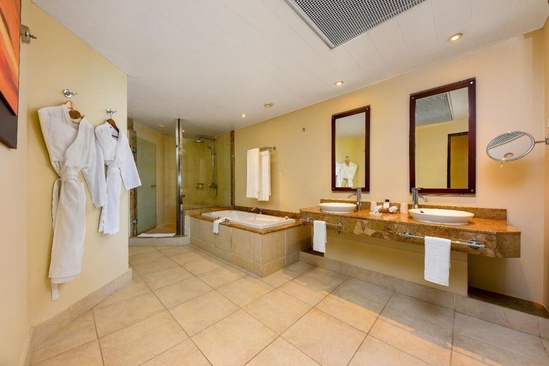 Beachcomber Le Victoria Hotel