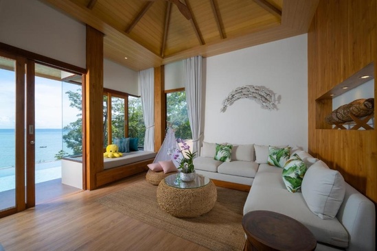 Sinae Phuket Luxury Hotel