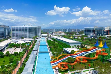Crystal Centro Resort