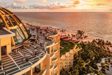 Intercontinental Phu Quoc Long Beach Resort