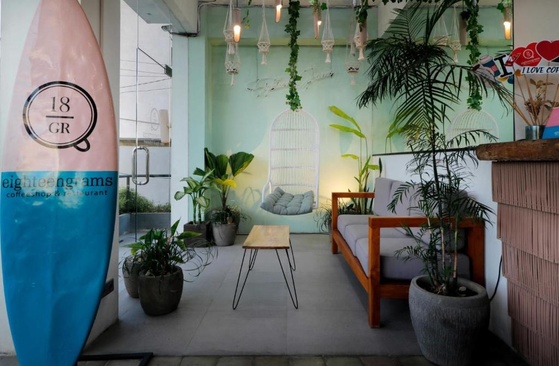 Koa D'Surfer Hotel