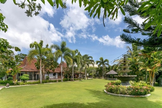 S Resort Hidden Valley Bali
