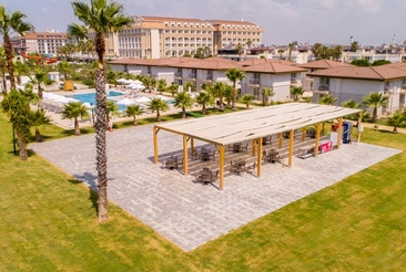 Crystal Boutique Beach Resort 