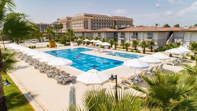 Crystal Boutique Beach Resort 