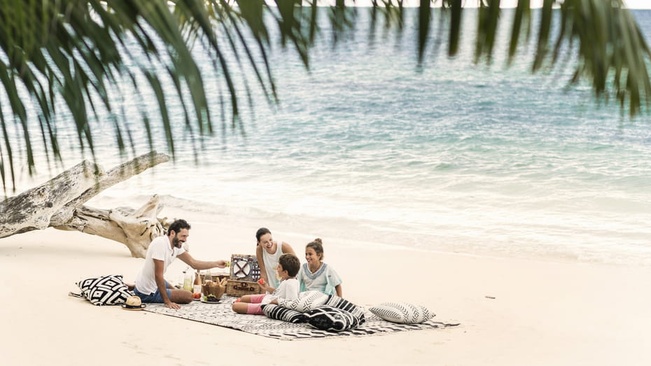 Four Seasons Resort Seychelles At Desroches Island