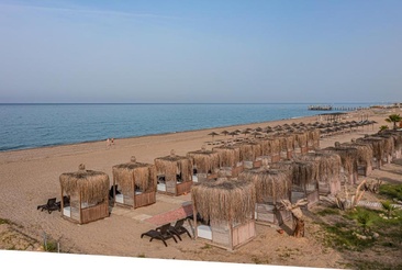 Adora Calma Beach Hotel