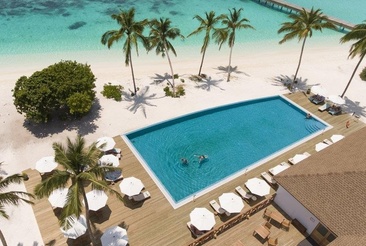 Reethi Faru Resort