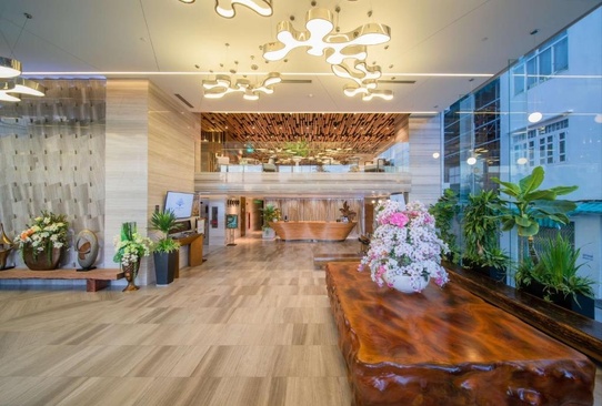 Queen Ann Hotel Nha Trang