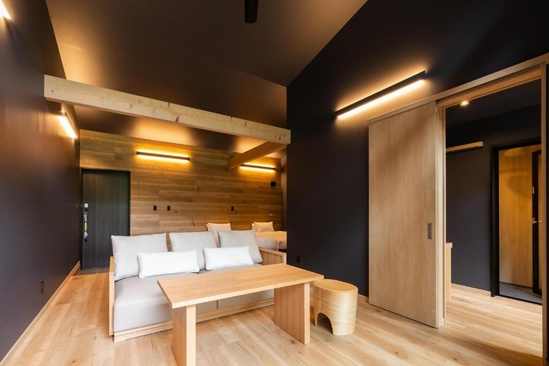 7c Villa And Winery