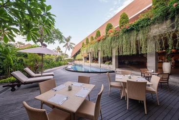 Kayumas Seminyak Resort