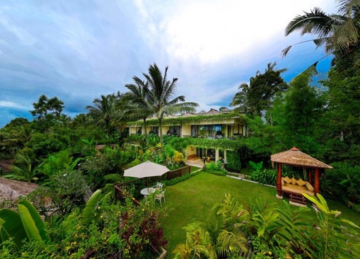 Nandini Jungle By Hanging Gardens