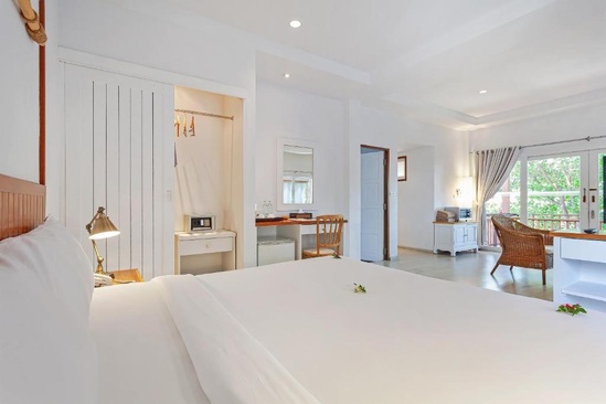 Malibu Koh Samui Resort & Beach Club
