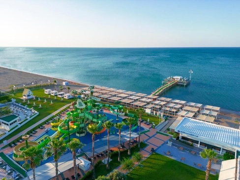 Crystal Centro Resort