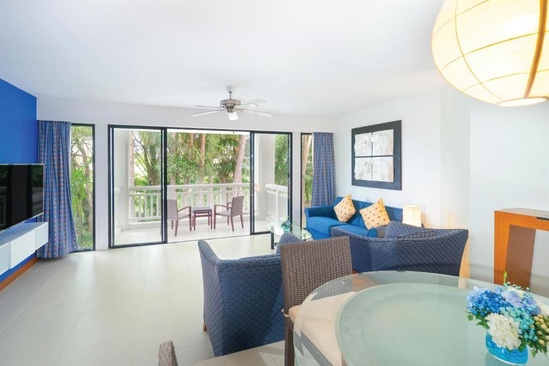 Homm Suites Laguna