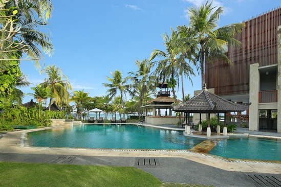 Candi Beach Resort & Spa