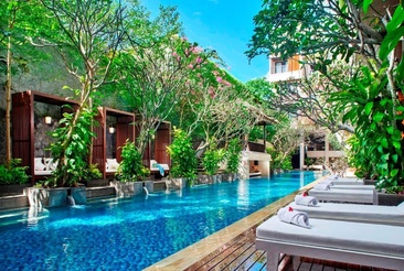 Jambuluwuk Oceano Seminyak Bali