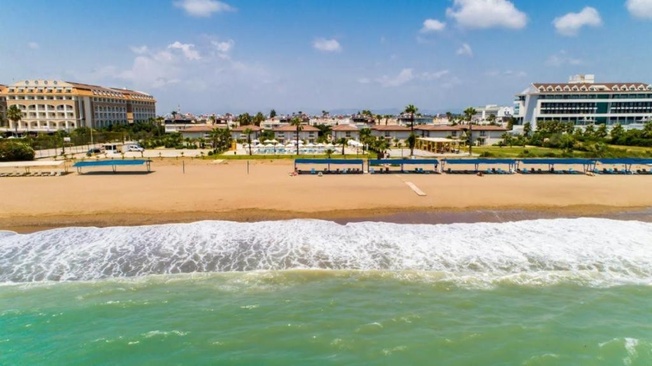 Crystal Boutique Beach Resort 
