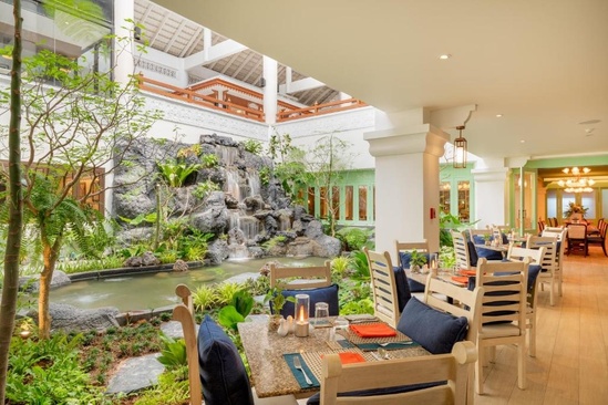 Thavorn Palm Beach Resort