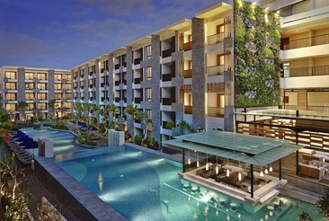 Courtyard By Marriott Bali Seminyak Resort