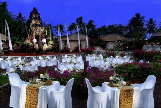 Nusa Dua Beach Hotel & Spa, Bali