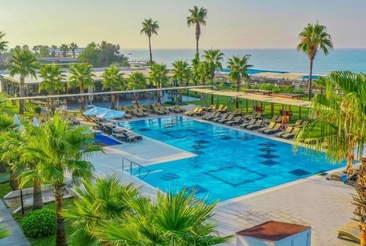 Crystal Boutique Beach Resort 