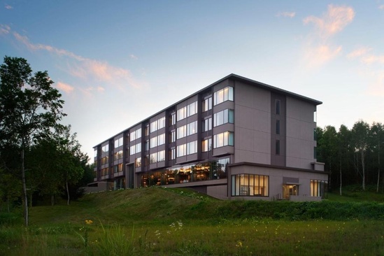 Higashiyama Niseko Village, A Ritz-Carlton Reserve
