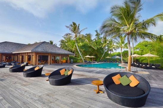 Kuredu Island