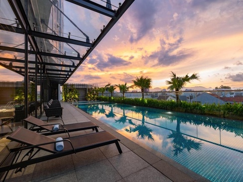 Crowne Plaza Danang Central Hotel (Ex.Bay Capital Danang)