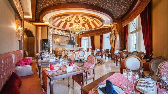 J'Adore Deluxe Hotel & Spa