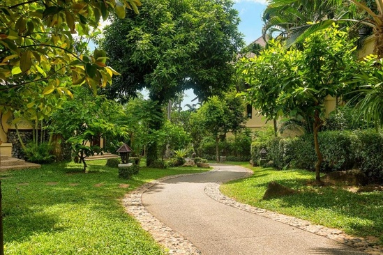 Nora Beach Resort & Spa