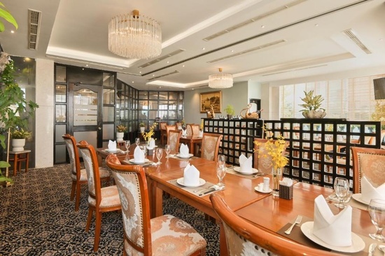 Grand Hotel Saigon