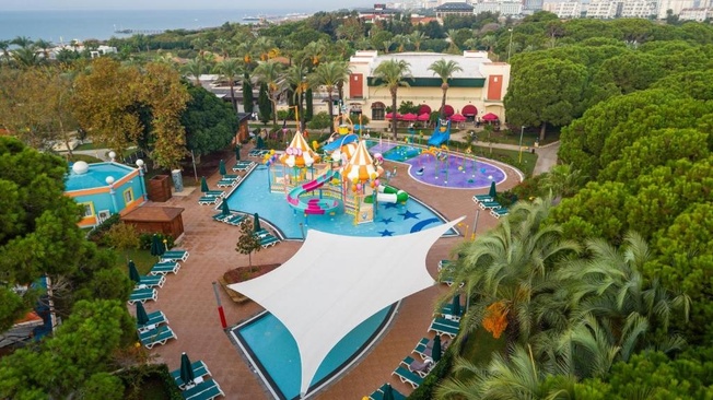 Ic Hotels Green Palace