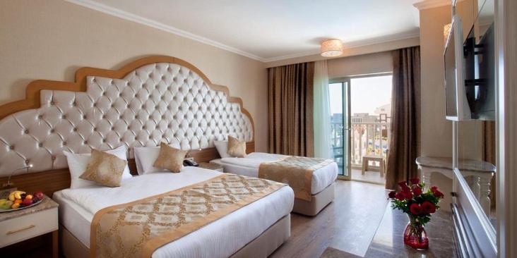 Oz Hotels Side Premium