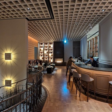 Janu Tokyo