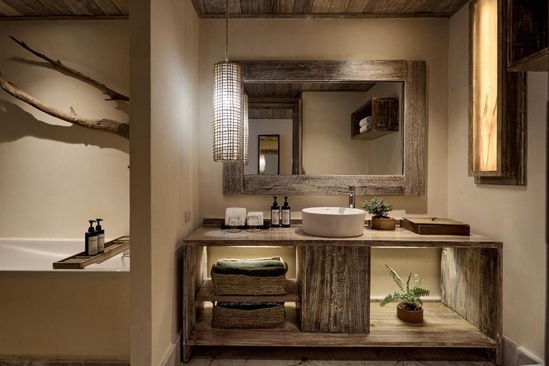 Dinso Resort & Villas Phuket Vignette Collection