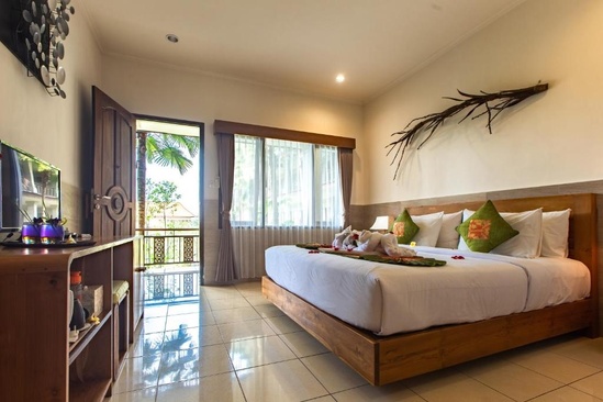 Om Ham Retreat & Resort