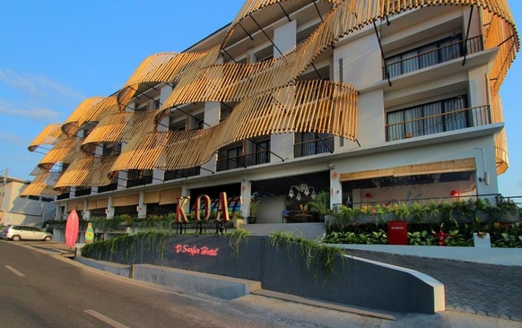 Koa D'Surfer Hotel