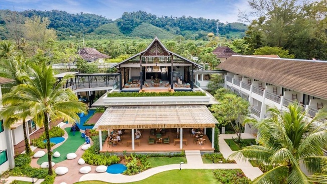 Outrigger Khao Lak Beach Resort (Ex. Manathai Khao Lak)