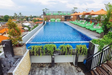 Zest Hotel Legian